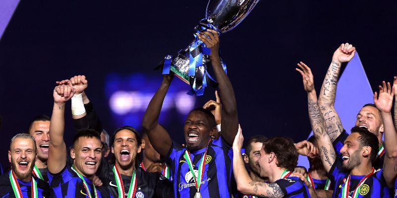 ITALIA 25 Toàn cảnh hệ thống giải đấu chuyên nghiệp
